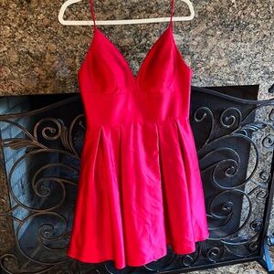 Bloomingdale’s dress like new